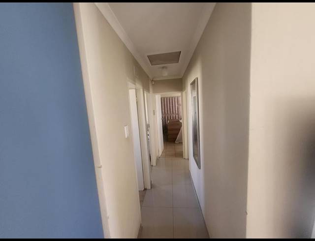 3 BEDROOM HOUSE FOR SALE IN SKY CITY